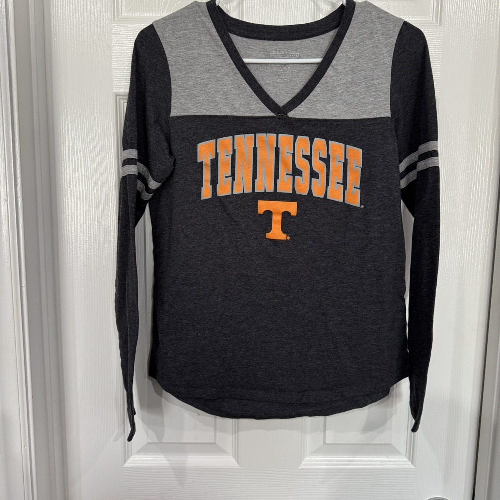University‎ of Tennessee Women's Long Sleeve Shirt Small